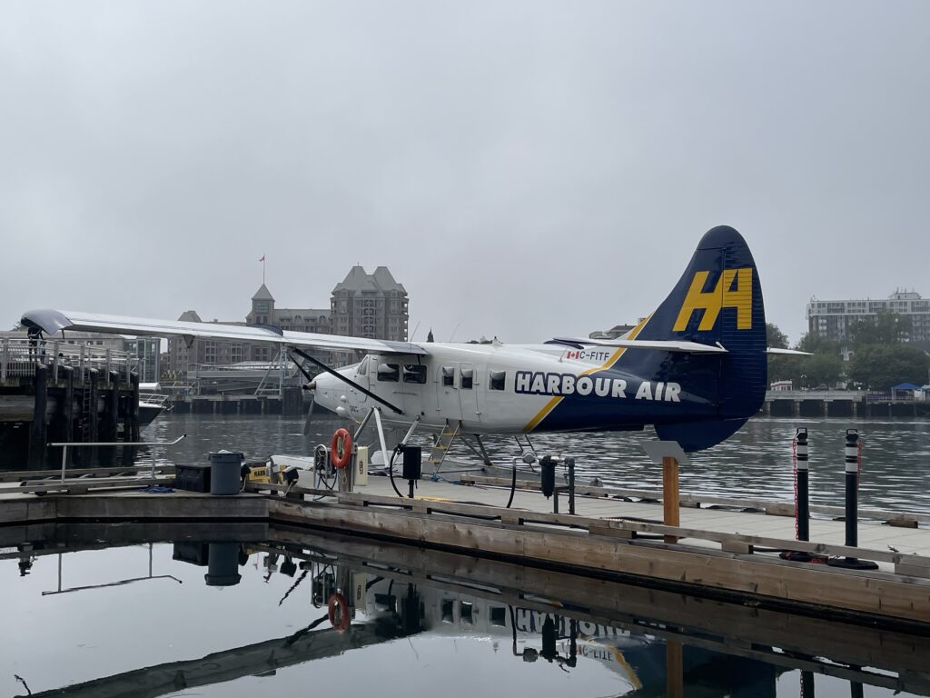 BCフェリーの乗り方完全ガイド!バンクーバーとビクトリアを結ぶ船【車での乗船や船内の様子も】